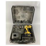 DEWALT 14.4V Cordless Drill/Driver