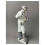 Lladro Porcelain Figurine "Veterinarian"