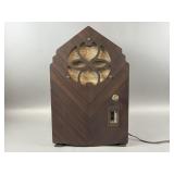 Antique Gloritone Tube Radio