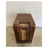 1940s Hotel Coin Operated Hotel Lobby Radio