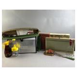 Vtg Aluminum Bread Box, Bun Warmer, & More