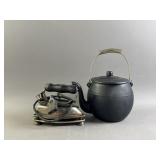 Vtg Cast Iron Tea Pot & Sad Iron