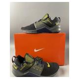 NIB Menï¿½s Nike Free Metcon 2 Michigan