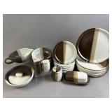 Vtg McCoy Ceramic Pottery Dishware Set