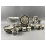 Vtg Poppy Trail by Metlox Plates, Bowls & More