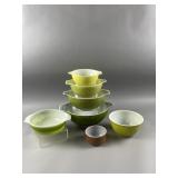 Vtg Pyrex Cinderella Mixing Bowls & More
