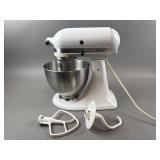 KitchenAidï¿½ K45SS 4.5 Qt Tilt Head Stand Mixer