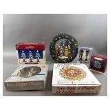 Vtg Christmas Tree Toppers, Ceramic Wreath & More