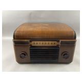 Vtg RCA Victor Victrola Radio-phonograph Combo
