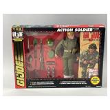 NIB GI JOE Action Soldier & Accessories