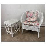 Club Style Vtg Wicker Chair & Side Table