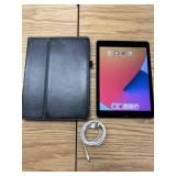 Unlocked 6th Gen iPad in Silver w/ Charger & Case