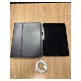 Unlocked 6th Gen iPad in Silver w/ Charger & Case
