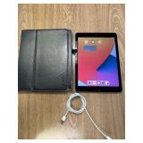 Unlocked 6th Gen iPad in Silver w/ Charger & Case