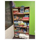 Large Lot of Games & Puzzles