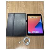Unlocked 6th Gen iPad in Silver w/ Charger & Case