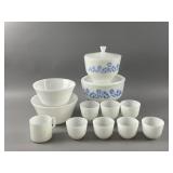 Vintage Federal Milk Glass Baking Lot
