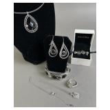 Sterling Silver Pandora Links & Gorgeous Jewelry
