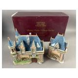 Disney Parks Series "Mickeyï¿½s Christmas Carol"