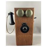 Atq. Magneto Wall Company Oak Twin Bell Hand Crank