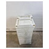 White Plastic Shelving (5 levels)