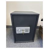 Locking Mini Safe with Keys