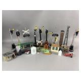Vtg Metal Model Train Accessories & More