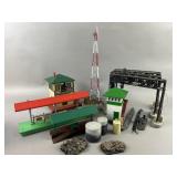 Lionel O Gauge #450 Signal Bridges & More