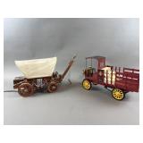 Vtg Covered Wagon Lamp & Strohs Beer Model Truck