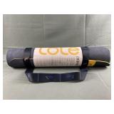 Lolë Yoga Mat