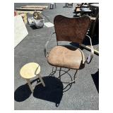 METAL SWIVEL BARSTOOL - WOODEN STOOL