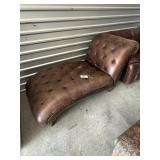 CHAISE LOUNGE