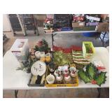 STOCKINGS - PLATES - BOWS - CUPS - TRAYS