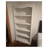 WHITE WOODEN BOOKSHELF
