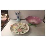 3 decorative / serving glass pieces.