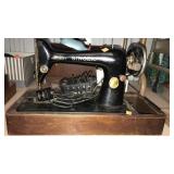 Singer Sewing Machine. Vintage.  In wood case.