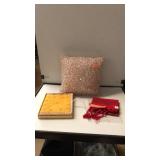 Commutative Handkerchief Holder, Decorative Throw