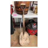 Scoop Shovel Rustic