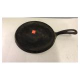 Cast iron Griddle. 8".