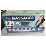 MASSAGER.  NicWell. Deep Tissue.