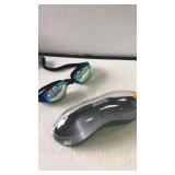 AEGEND Goggles in hard case.