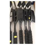 5 ice scrapers / brushes.