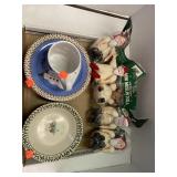 Christmas lot  includes dolls and glassware