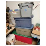 6 Totes, 4 W/ Lids