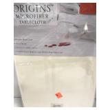 Microfiber tablecloth.   60x84in oval