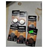 6 Duracell 2450 Batteries