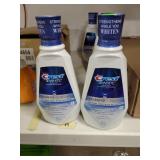2 Bottles Crest 3D White Mouthwash