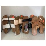 4 Pair of Ladies Size 5/6 Sandals