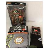 MOSSY OAK Lot. 2 A shirts - lg.  Sleep pants -