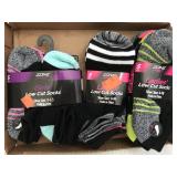 Mixed lot. 2 pkgs Ladies & 1 pkg. Girls Socks.